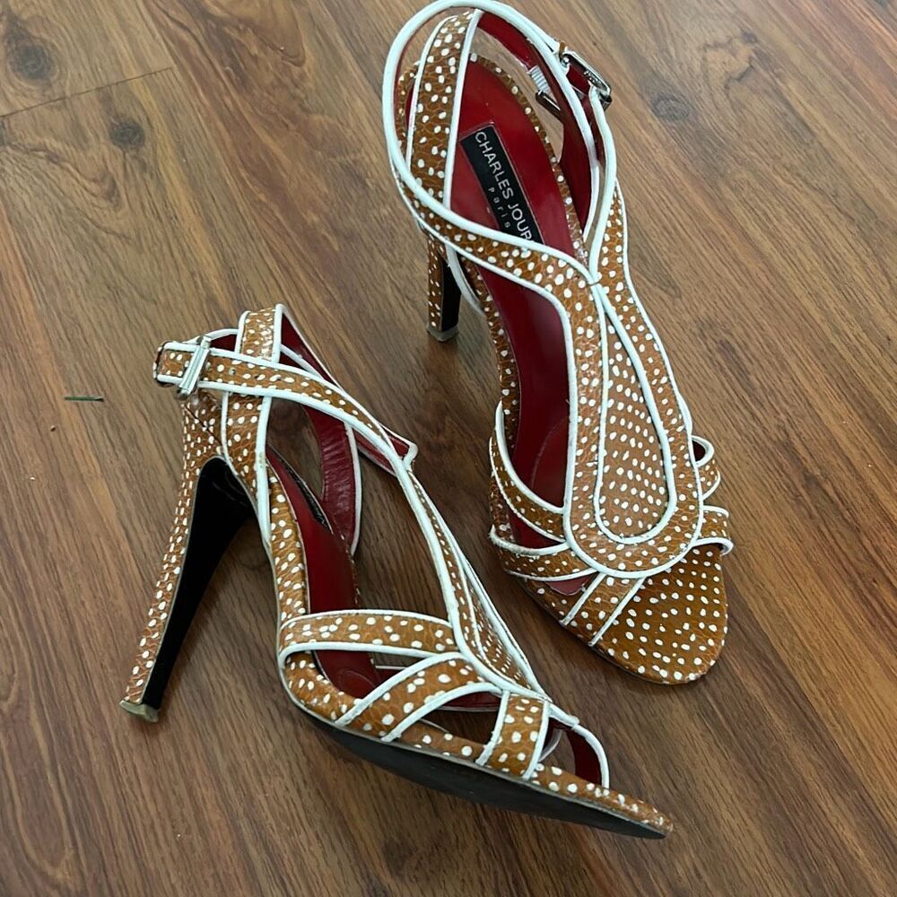 Stunning Charles Jourdan Paris ￼ tan polkadot strapping high heels size 7.5